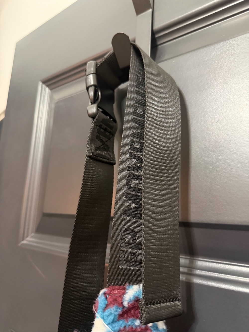 NWOT Free People, Printed Sherpa Sling Bag - Picture 6 of 6